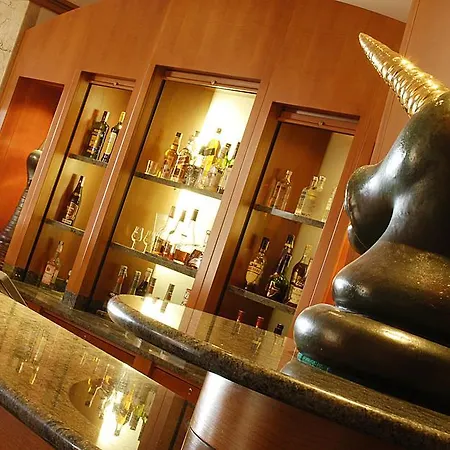 Partizan Hotel Tale
